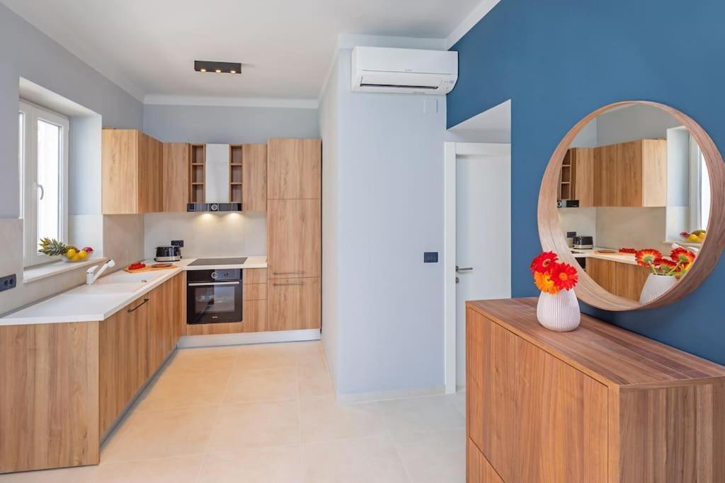 דוברובניק St Jakov Superior Beach Apartment With Free Parking מראה חיצוני תמונה