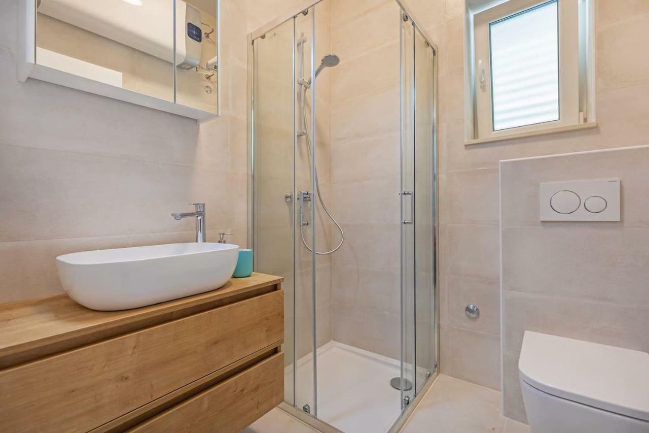 דוברובניק St Jakov Superior Beach Apartment With Free Parking מראה חיצוני תמונה